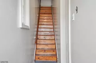 409 N 8th St, Prospect Park, NJ 07508 - Photo 9