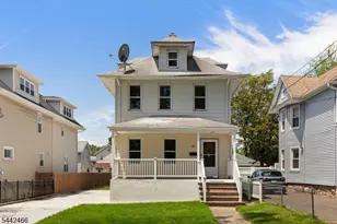40 Teaneck Rd, Ridgefield, NJ 07660 - Photo 1