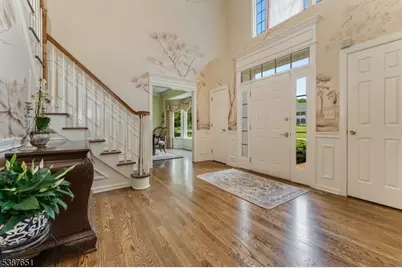 26 Chalfonte Dr, Clinton Township, NJ 08833 - Photo 3