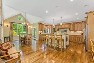 26 Chalfonte Dr, Clinton Township, NJ 08833 - Photo 7