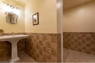 26 Chalfonte Dr, Clinton Township, NJ 08833 - Photo 39