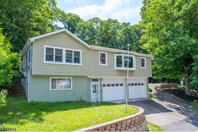335 Elmira Trl, Hopatcong, NJ 07843 - Photo 1