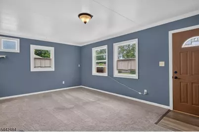 309 Stelko Ave, Lopatcong Township, NJ 08865 - Photo 3