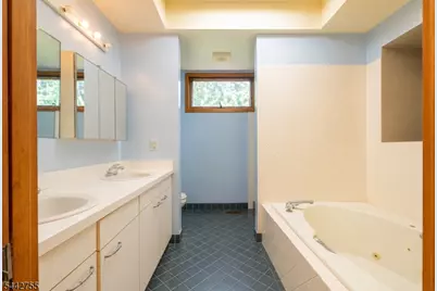 4 High Mountain Trl, Lincoln Park, NJ 07035 - Photo 15
