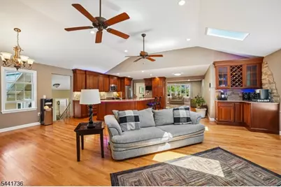 1 Emerson Dr, Livingston, NJ 07039 - Photo 11