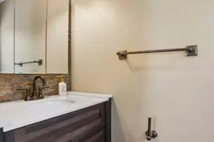 1 Emerson Dr, Livingston, NJ 07039 - Photo 17
