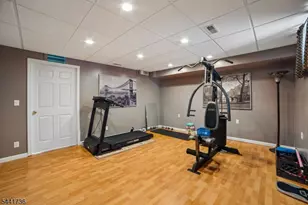 1 Emerson Dr, Livingston, NJ 07039 - Photo 25