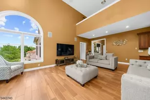 3 Regal Way, Raritan Township, NJ 08822 - Photo 17