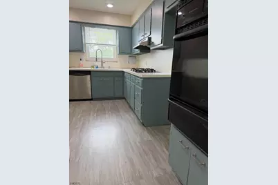 2518 Spruce St #2, Union Township, NJ 07083 - Photo 3