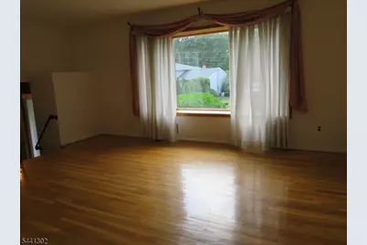 30 Deer Path Dr, Mount Olive, NJ 07836 - Photo 13