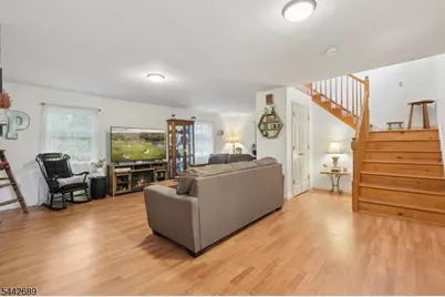 158 Maple St, New Providence, NJ 07974 - Photo 15
