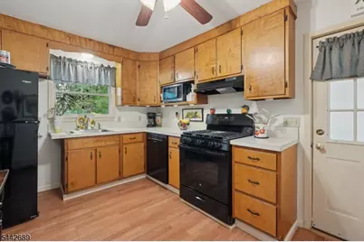 158 Maple St, New Providence, NJ 07974 - Photo 21