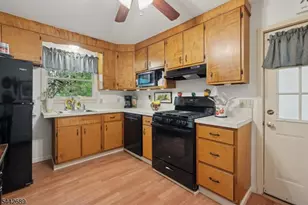 158 Maple St, New Providence, NJ 07974 - Photo 21