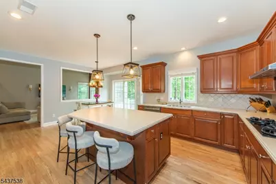 18 Stoneybrook Road, Washington Township, NJ 07853 - Photo 19