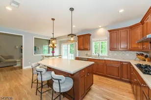 18 Stoneybrook Rd, Washington Township, NJ 07853 - Photo 19