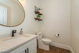 18 Stoneybrook Rd, Washington Township, NJ 07853 - Photo 15