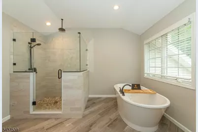 18 Stoneybrook Road, Washington Township, NJ 07853 - Photo 29