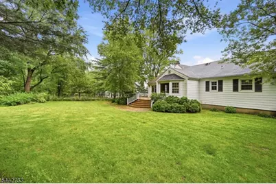 25 Trouville Dr, Parsippany, NJ 07054 - Photo 23
