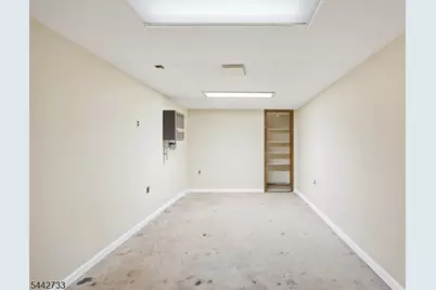 25 Trouville Dr, Parsippany, NJ 07054 - Photo 21