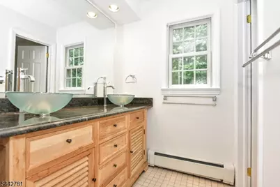 55 George St, Allendale, NJ 07401 - Photo 29