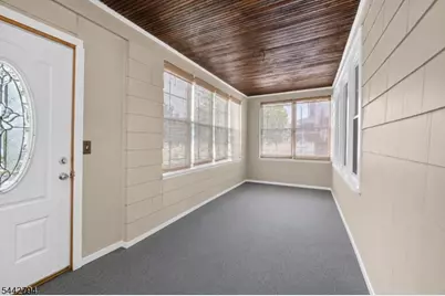 114 Ellington St, East Orange, NJ 07017 - Photo 3