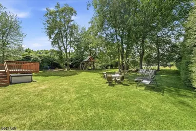 6 Poplar Pl, Fairfield, NJ 07004 - Photo 31