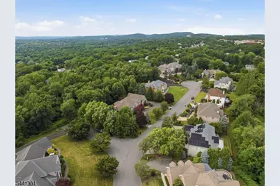 4 Centennial Ct, Totowa, NJ 07512 - Photo 41