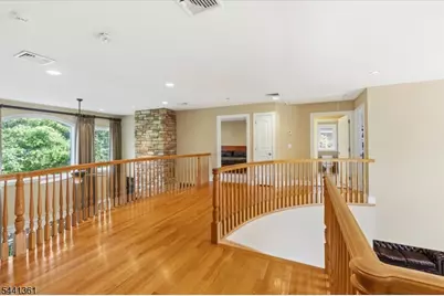 4 Centennial Ct, Totowa, NJ 07512 - Photo 17