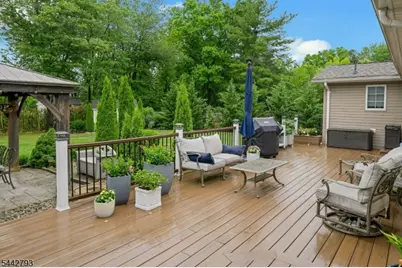 13 Merlin Pl, Montville Township, NJ 07058 - Photo 33