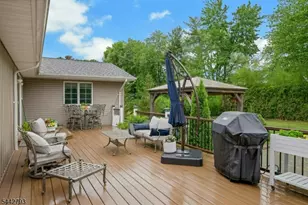 13 Merlin Pl, Montville Township, NJ 07058 - Photo 31