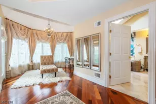 16A Cheri Ln, Fairfield, NJ 07004 - Photo 25