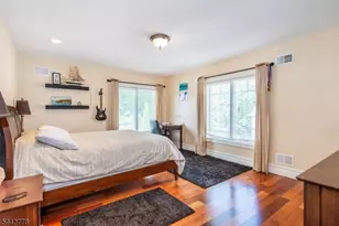 16A Cheri Ln, Fairfield, NJ 07004 - Photo 37