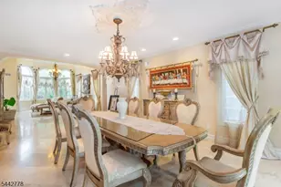 16A Cheri Ln, Fairfield, NJ 07004 - Photo 9