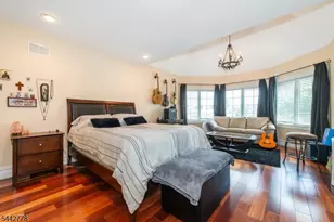 16A Cheri Ln, Fairfield, NJ 07004 - Photo 35