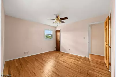 18 Carrie Ct, Nutley, NJ 07110 - Photo 17