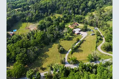 15 Plotts Rd, Hampton Township, NJ 07860 - Photo 21