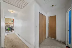 15 Plotts Rd, Hampton Township, NJ 07860 - Photo 9