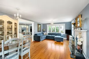 61 Laurel Ave, Franklin Township, NJ 08528 - Photo 5
