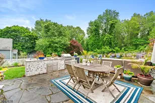 61 Laurel Ave, Franklin Township, NJ 08528 - Photo 13