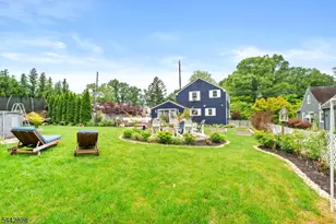 61 Laurel Ave, Franklin Township, NJ 08528 - Photo 15