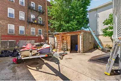 17 Wolcott Ter #2, Newark, NJ 07112 - Photo 27