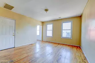 98-100 Lafayette St, Paterson, NJ 07501 - Photo 9