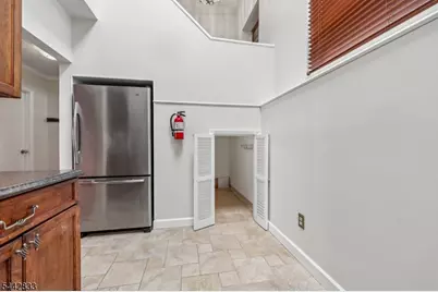 281 Browertown Rd #304, Woodland Park, NJ 07424 - Photo 11