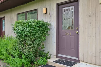 281 Browertown Rd #304, Woodland Park, NJ 07424 - Photo 1