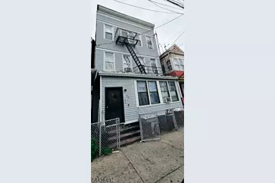 34 Vreeland Ave #1, Passaic, NJ 07055 - Photo 1