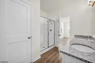 228 Park Ln, Dunellen, NJ 08812 - Photo 23