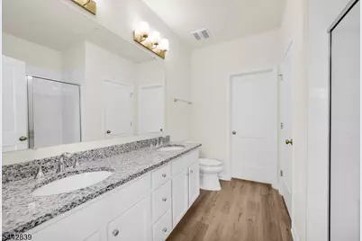 228 Park Ln, Dunellen, NJ 08812 - Photo 21