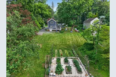 79 W Main St, Mendham, NJ 07945 - Photo 29