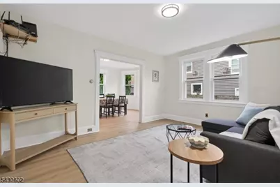 215 Grove St, Somerville, NJ 08876 - Photo 5