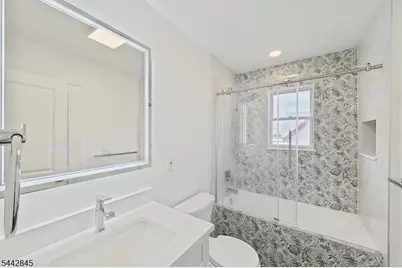 413 Paulison Ave #2, Passaic, NJ 07055 - Photo 25